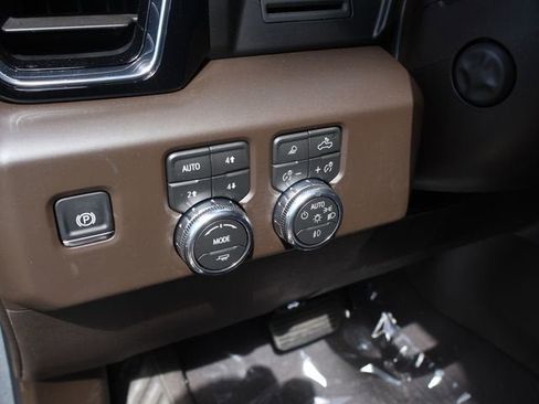 New 2026 GMC Sierra 1500 Denali AWD/4WD image 31