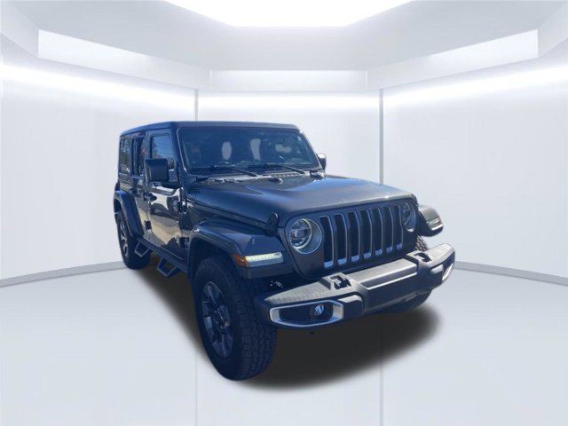 Used 2018 Jeep Wrangler Unlimited Sahara AWD/4WD image 3