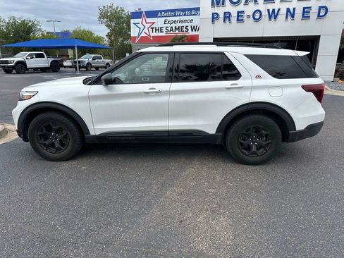 Used 2023 Ford Explorer Timberline image 3