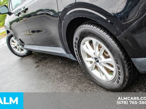 Used 2022 Kia Carnival LX FWD image 15