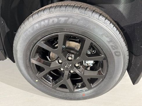 New 2025 Toyota RAV4 XLE image 7