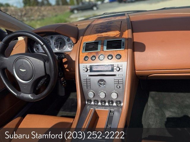 Used 2006 Aston Martin DB9 Volante RWD image 22