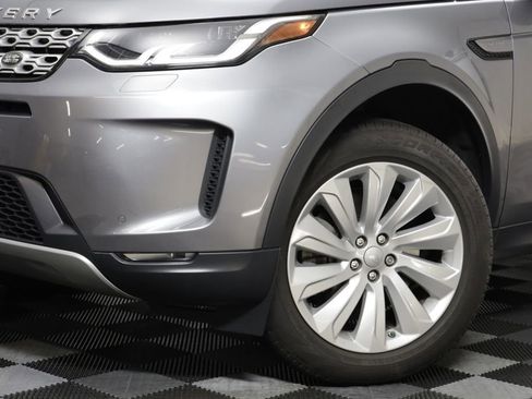 Used 2020 Land Rover Discovery Sport SE AWD/4WD image 3