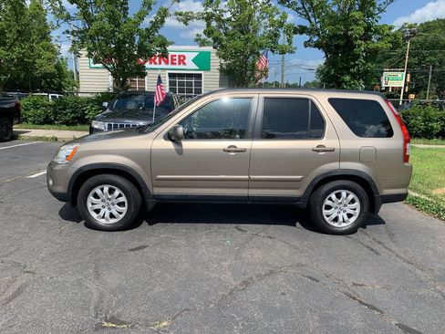 Used 2006 Honda CR-V SE image 9