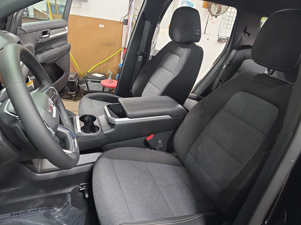 New 2027 GMC Terrain Elevation w/ LPO, Floor Liner Package AWD/4WD image 14