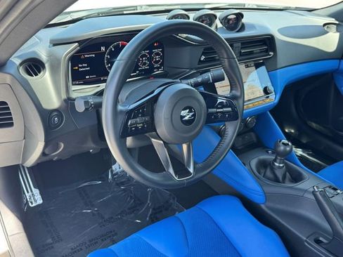 Used 2024 Nissan Z Performance w/ Floor Mat Package RWD image 18