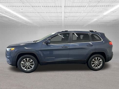 Used 2020 Jeep Cherokee Latitude Plus w/ Comfort/Convenience Group image 2