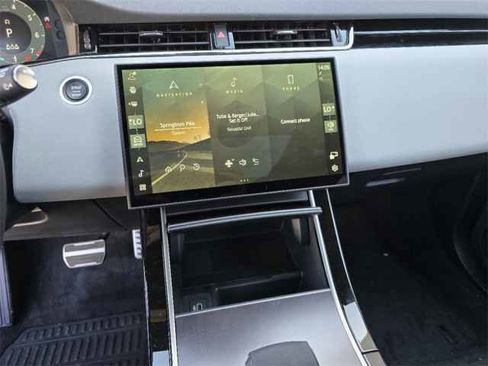 New 2026 Land Rover Range Rover Evoque Dynamic SE image 45