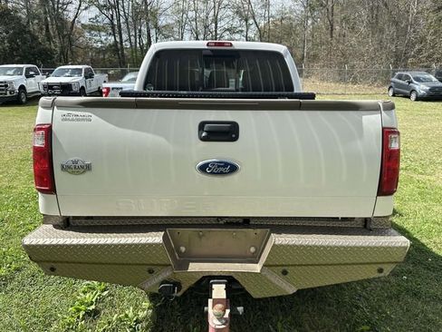 Used 2012 Ford F250 King Ranch w/ King Ranch w/Chrome Pkg image 12