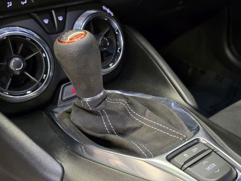 Used 2022 Chevrolet Camaro SS RWD image 28