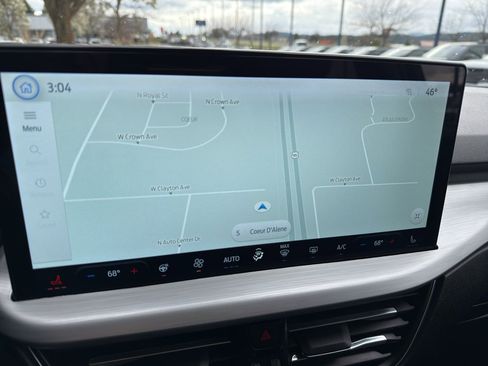 Used 2025 Ford Escape Platinum image 31