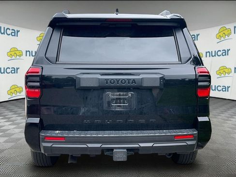 Used 2025 Toyota 4Runner SR5 AWD/4WD image 3
