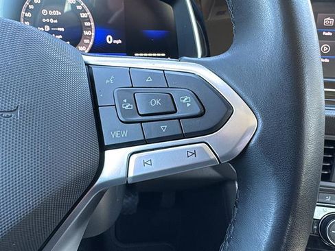 Certified 2024 Volkswagen Jetta SE image 18