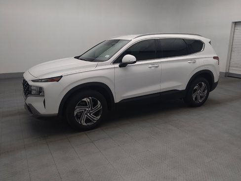Used 2023 Hyundai Santa Fe SEL FWD image 2