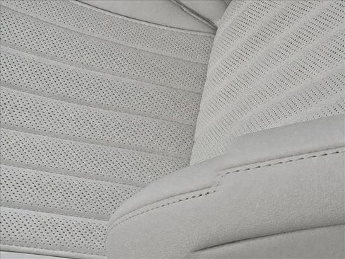 Certified 2023 Mercedes-Benz S 500 4MATIC image 21