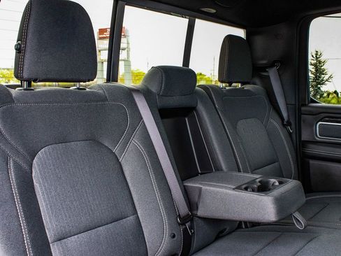 Used 2023 RAM 1500 Big Horn AWD/4WD image 37