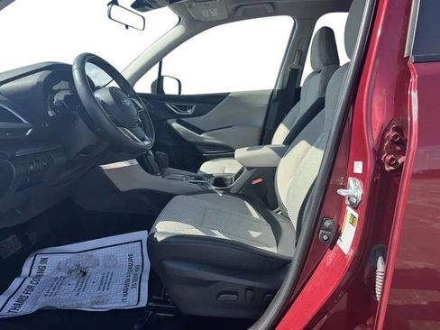 Used 2024 Subaru Forester Premium image 9