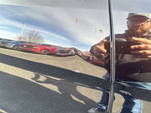 Used 2013 Ford Explorer Limited image 38