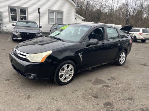 Used 2008 Ford Focus SES FWD image 11