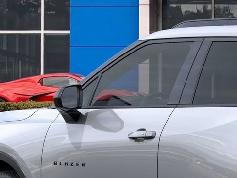 New 2026 Chevrolet Blazer LT w/ Convenience Package FWD image 12