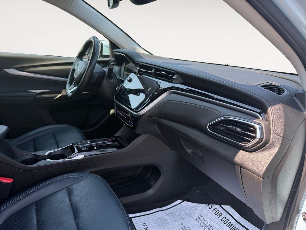 Used 2023 Chevrolet Bolt EUV LT w/ Convenience Package FWD image 26