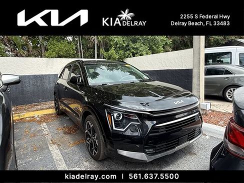 Certified 2024 Kia Niro EX Touring FWD image 1