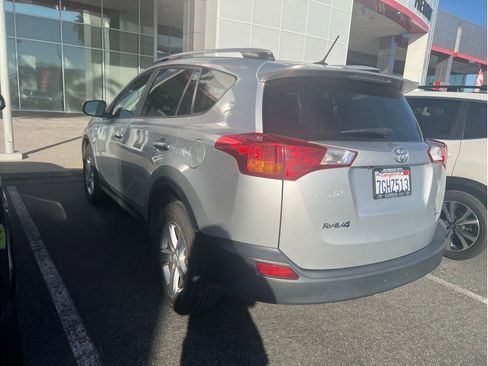 Used 2014 Toyota RAV4 XLE image 4