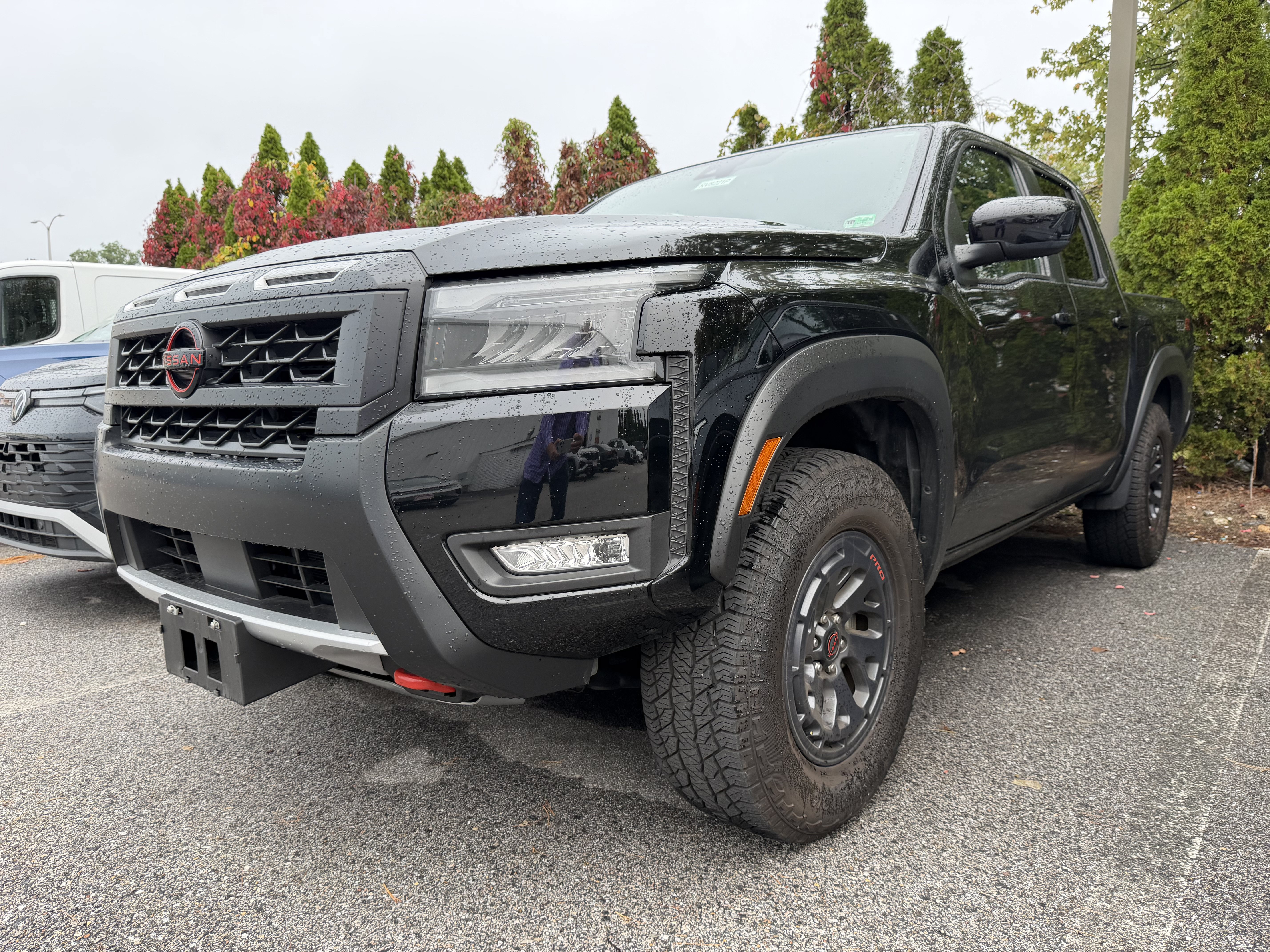 Used 2026 Nissan Frontier PRO-4X AWD/4WD image 4