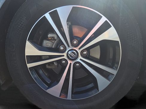 Used 2022 Nissan Sentra SV w/ All-Weather Package FWD image 31