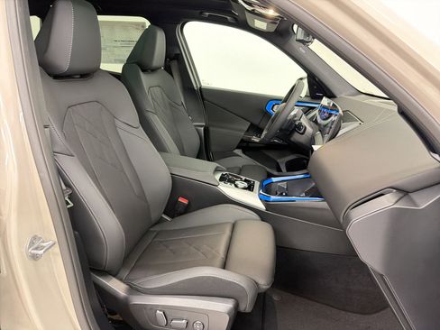 New 2026 BMW X3 xDrive30 w/ M Sport Package AWD/4WD image 31