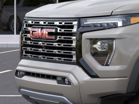 New 2026 GMC Canyon Denali AWD/4WD image 37