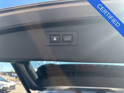 Certified 2025 Subaru Outback Premium AWD/4WD image 33