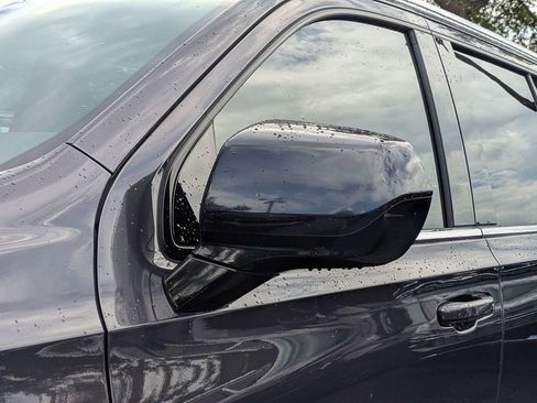 Used 2022 Chevrolet Tahoe LT RWD image 11