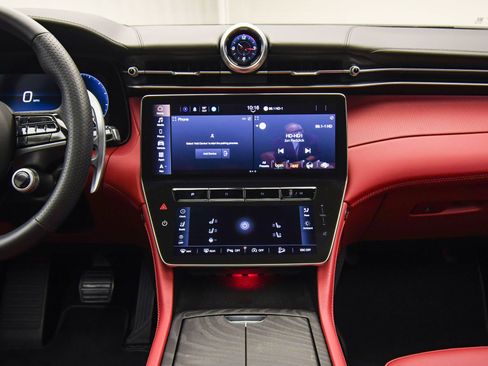 New 2025 Maserati Grecale GT AWD/4WD image 36