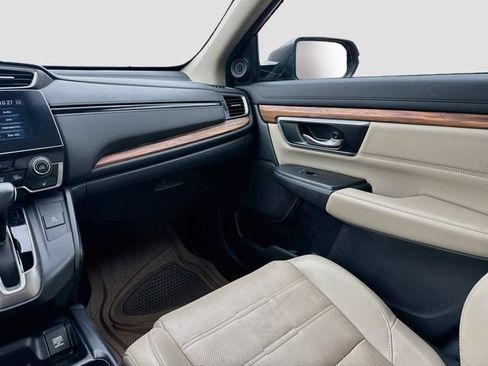 Used 2018 Honda CR-V Touring image 20
