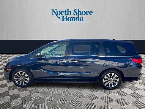Certified 2023 Honda Odyssey EX-L image 3