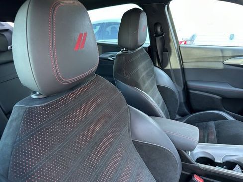 Used 2024 Dodge Hornet R/T Plus image 26