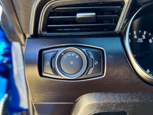 Used 2017 Ford Mustang Shelby GT350R w/ GT350R Equipment Group 920A image 18