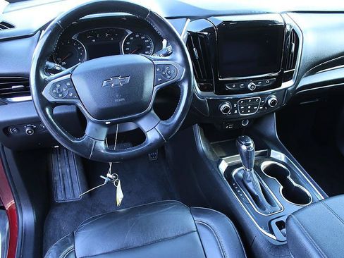 Used 2020 Chevrolet Traverse RS FWD image 15
