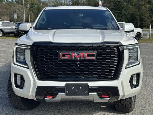 Used 2021 GMC Yukon AT4 image 2