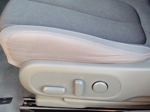 Certified 2024 Hyundai Ioniq 5 SE image 18