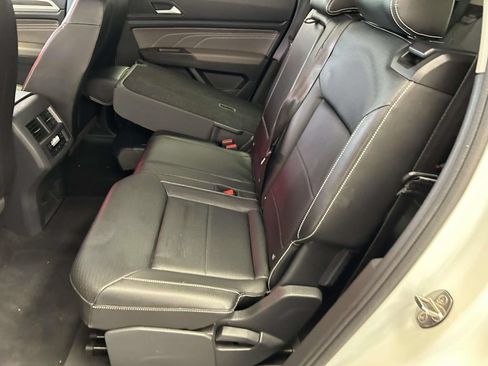 Used 2022 Volkswagen Atlas SE FWD image 15
