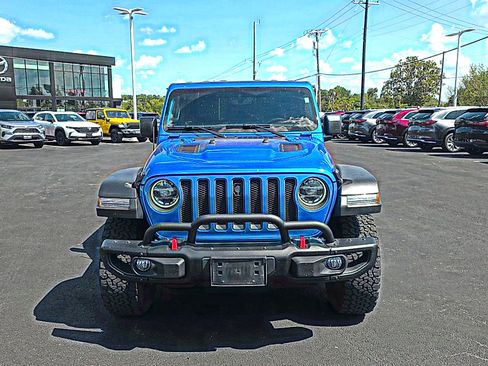 Used 2022 Jeep Wrangler Unlimited Rubicon w/ LED Lighting Group AWD/4WD image 2