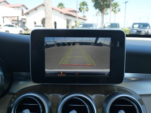 Used 2019 Mercedes-Benz GLC 300 image 26