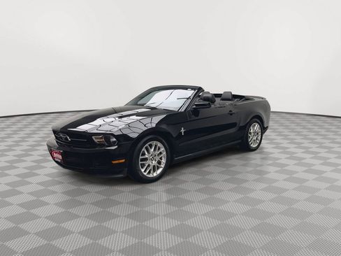 Used 2012 Ford Mustang Premium RWD image 28