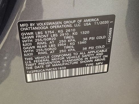 Used 2021 Volkswagen Atlas SE w/ Panoramic Sunroof Package FWD image 26