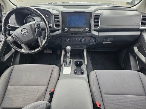 Used 2022 Nissan Frontier SV RWD image 23