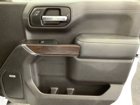 Used 2019 GMC Sierra 1500 SLT w/ SLT Premium Plus Package AWD/4WD image 29