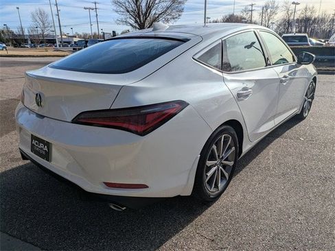 New 2026 Acura Integra Base image 3