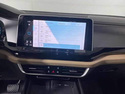 New 2026 Volkswagen Atlas Cross Sport SE image 15